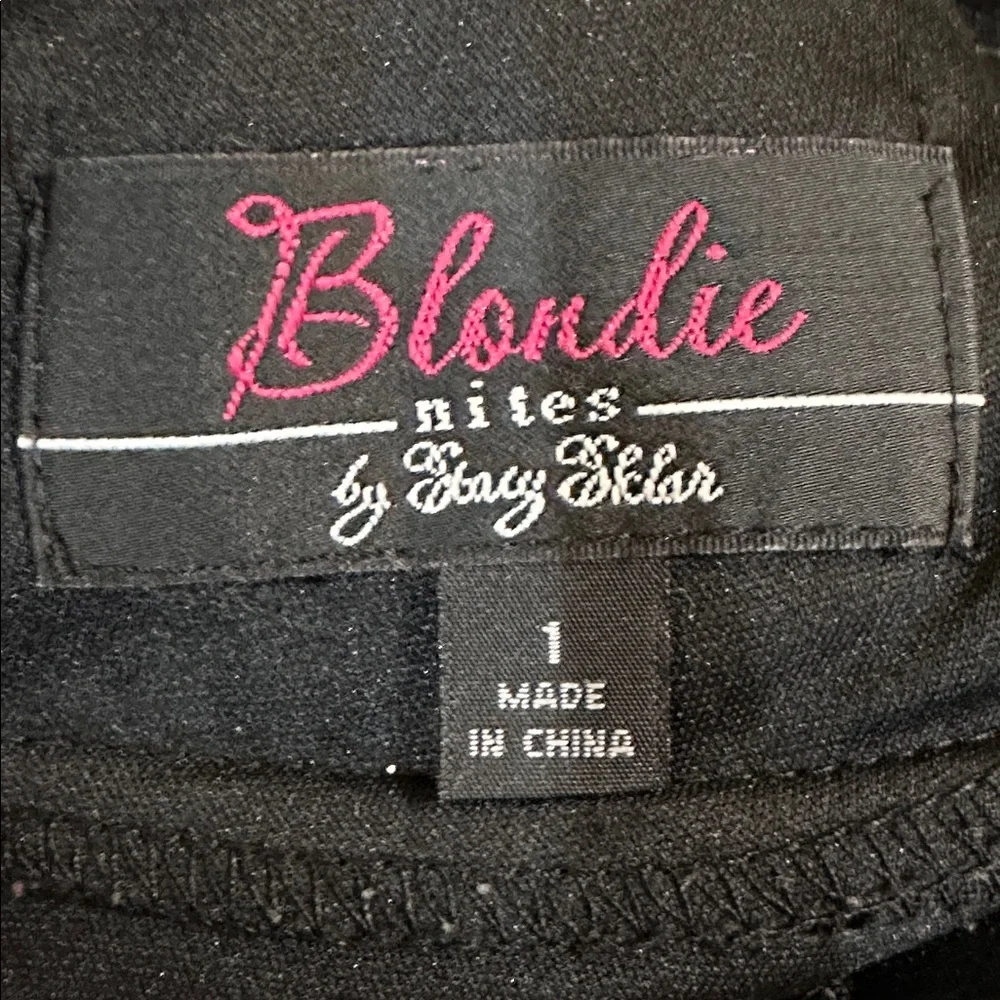 Fancy unique black & white tulle halter mini dress. By Blondie. Size 1 - Picture 5 of 9